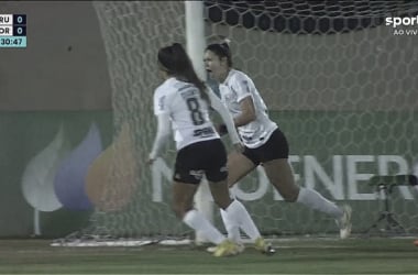 Corinthians consegue gol no final, vence Cruzeiro e leva vantagem no Brasileirão Feminino