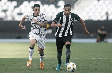 Em meio a jogos de mata-mata, Corinthians troca a chave e enfrenta Botafogo pelo Brasileirão