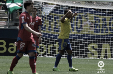 El Cádiz CF no entiende de Semana Santa y sigue sumando ante el Numancia (2-1)