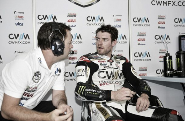 Cal Crutchlow: &quot;Todavía tengo que mejorar mi estilo de pilotaje&quot;