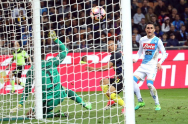 Il Napoli sbanca San Siro, per l'Inter è notte fonda