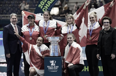 Canadá celebrando su triunfo en la Billie Jean King Cup en Sevilla. / Fuente: WTA