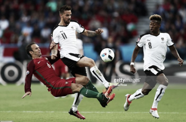 Oficial: Ricardo Carvalho assina pelo Shanghai SIPG de Vilas Boas e Hulk