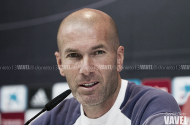 Zidane: &quot;Lo que hace Isco no lo pueden hacer todos&quot;