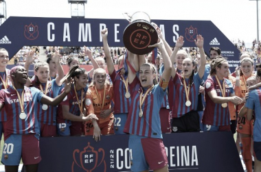 El Barça "reina" y se lleva la Copa
