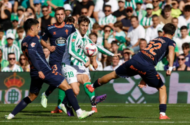 Bartra salva un punto para el Betis en el regreso de Lo Celso