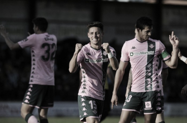 Álex Moreno marca su primer gol como jugador del Betis