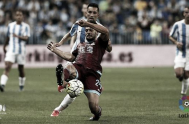 Charles y Kameni hacen real la primera victoria