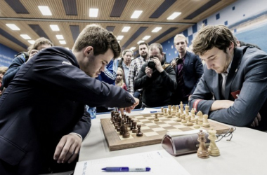 Campeonato del Mundo. Análisis:  Carlsen - Karjakin