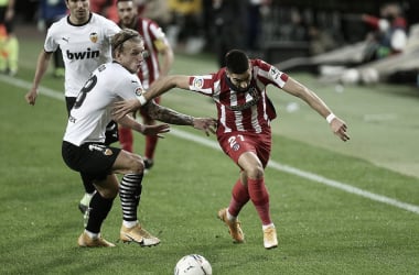 El Valencia se queda muy corto frente a un Atleti invicto