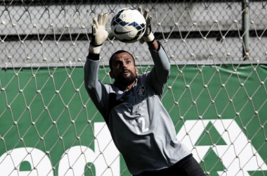 Cavalieri enaltece a defesa do Fluminense: "São jogadores de extrema qualidade"