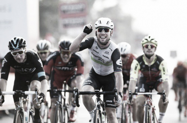 Cavendish rompe su mala racha con una victoria en los emiratos