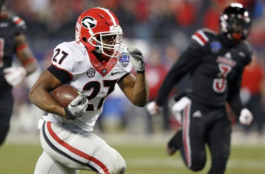 Nick Chubb Leads Georgia Bulldogs To A Win Over Louisville Cardinals In 2014 Belk Bowl