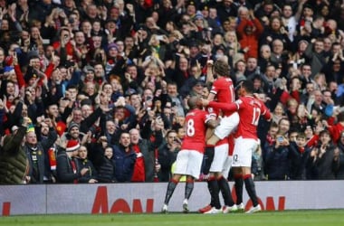 Manchester United 3-0 Tottenham Hotspur: Fellaini drives United to stylish rout over Spurs