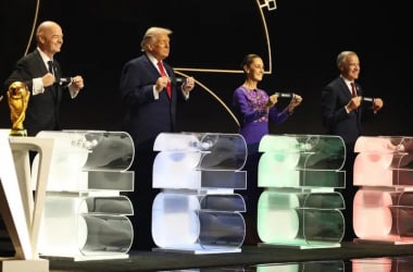 Gianni Infantino, junto a los presidentes Donald Trump, Claudia Sheinbaum y Mark Carney | Foto: Heraldo de Aragón