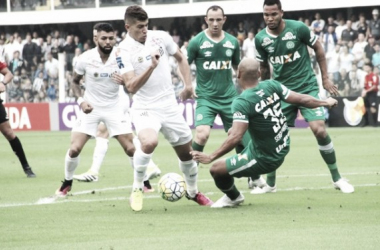 Mesmo focada na Sul-Americana, Chapecoense enfrenta Santos com titulares