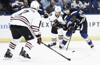 St. Louis Blues outlast Chicago Blackhawks in opening game of playoffs