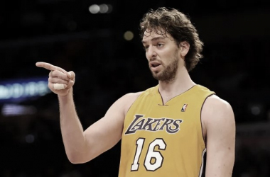 Pau Gasol, sobre la posibilidad de que los Lakers retiren su camiseta: "Sería un privilegio estar en ese grupo"