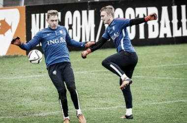 La &#039;Oranje&#039; entrena en Cardiff