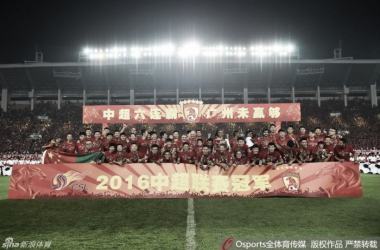 Guangzhou Evergrande empata com Yanbian e comemora hexacampeonato em casa