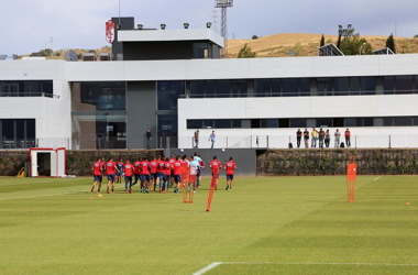 El &#039;nuevo&#039; Granada CF va tomando forma