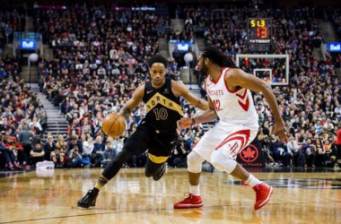 NBA - Toronto trionfa nel big-match con Houston; ritrova il sorriso Milwaukee, NY k.o