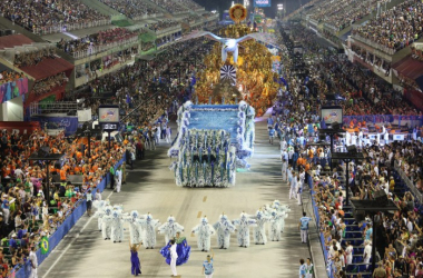 Carnaval: Ingressos para os desfiles de 2018 poderão ser comprados pela internet