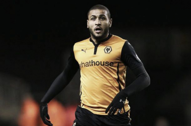 Bury sign ex-Wolves striker