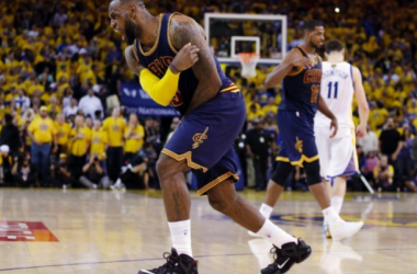 LeBron James’ Triple-Double Leads Shorthanded Cavaliers Past Warriors In Game 2