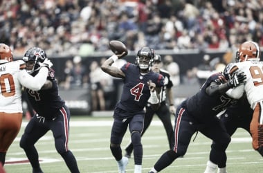 Texans consiguen su novena victoria en fila
frente a un errático Mayfield