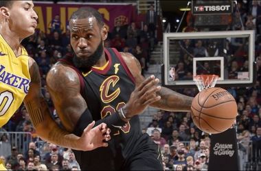 NBA - Cleveland ok, il solito LeBron James spazza via anche i Los Angeles Lakers