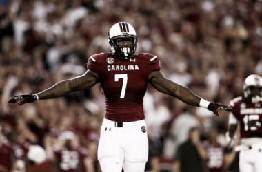 Texans Take Clowney First Overall