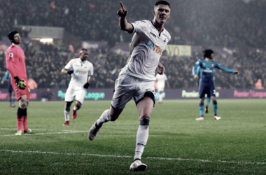 Swansea extendió el pésimo momento del Arsenal