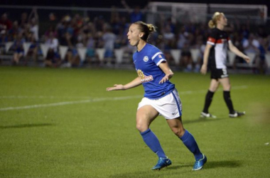 FC Kansas City Shutout Portland Thorns 3-0