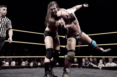 Adam Cole debuta en NXT