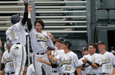 Vanderbilt Commodores Crush Stanford Cardinal