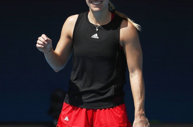 Victoria de Kerber con suspenso en Melbourne