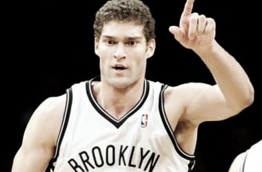 Brook Lopez, agente libre