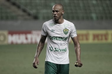 Anderson Conceição valoriza empate do Cuiabá contra Cruzeiro: "Segurou bem a pressão"