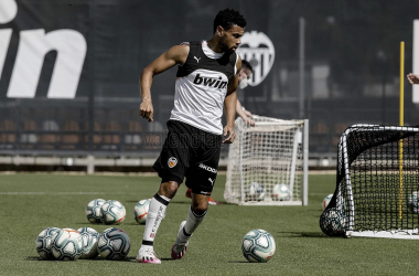 Primer entrenamiento pensando en Villarreal: Coquelin ya se entrena