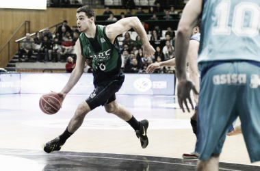 Abalde dinamita al FIATC Joventut en el derbi de canteras