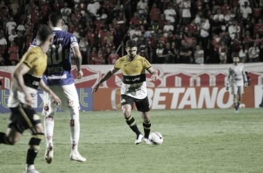 Com gol no fim, Vila Nova vence o Criciúma pela Série B
