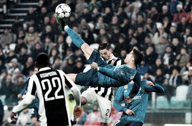 Ronaldo marca golaço de bicicleta, é ovacionado e conduz goleada do Real Madrid sobre Juventus