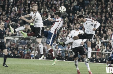 Atlético y Valencia empatan a intensidad en las alturas