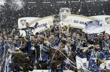 Feito inédito: 2003 e 2017, Cruzeiro é "bicampeão" da Copa do Brasil diante do Flamengo