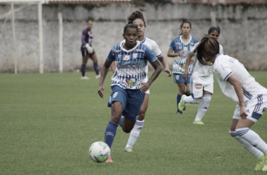 Avaí/Kindermann e Cruzeiro empatam pelo Brasileirão Feminino
A1