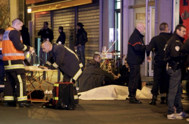 Más de 100 muertos en los atentados de París