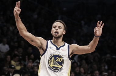 Resumen jornada NBA: un Curry histórico destaca en la noche en la que se estrenaron los Thunder