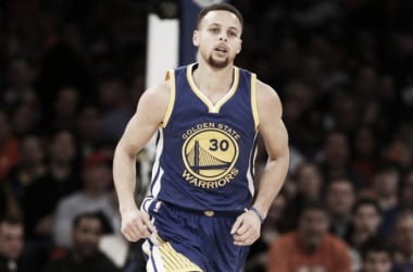 Resumen NBA: Curry eclipsa el partidazo de Westbrook y la derrota de LeBron