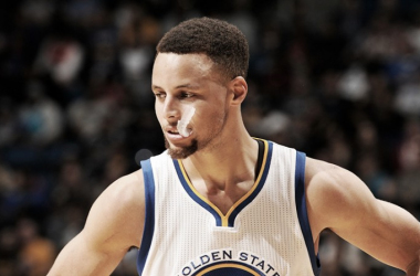 Resumen NBA: 2x1 en récords para Curry y otra victoria para los Warriors